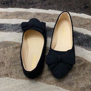 Black Flat Shoes 🥿 (SHEIN)
